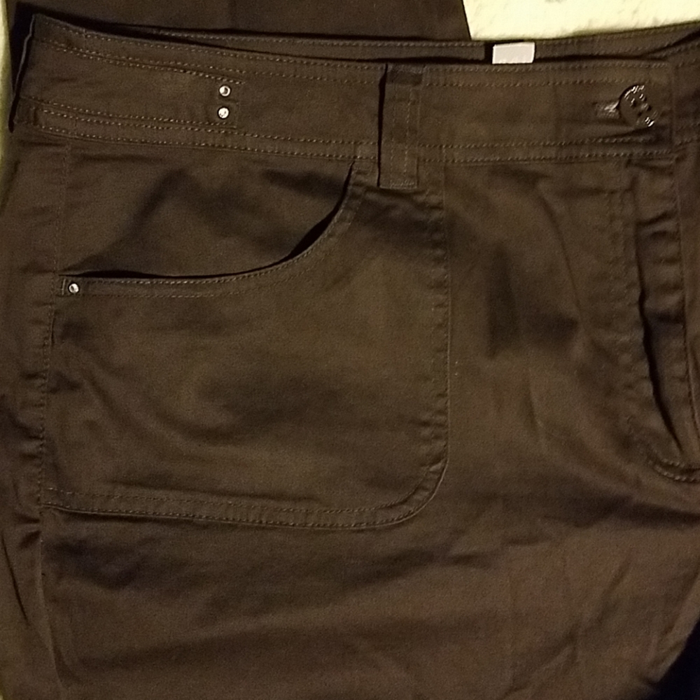Chicos 3 Brown Crop Pants Rhinestones XL - Picture 3 of 5